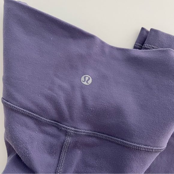 lulu wunder under 25 inch leggings - Picture 2 of 4